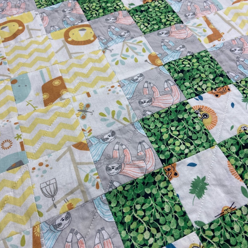 Handmade sloth/jungle baby quilt or tummy time mat